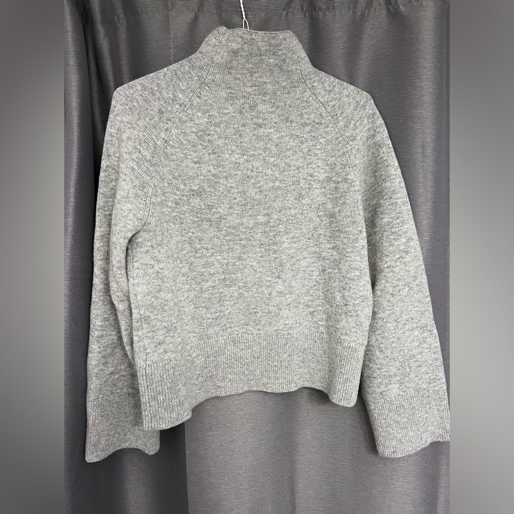 Light grey wool blend super soft sweater - Picture 2 of 5